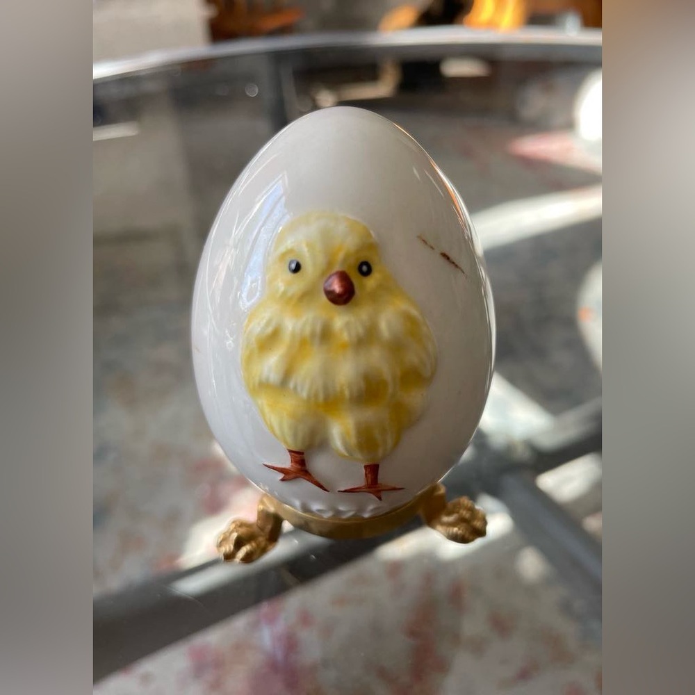 Vintage Annual Hummel Goebel Easter Egg